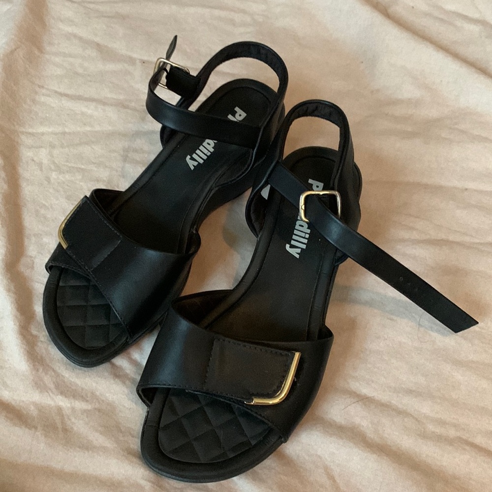 Black sandals
